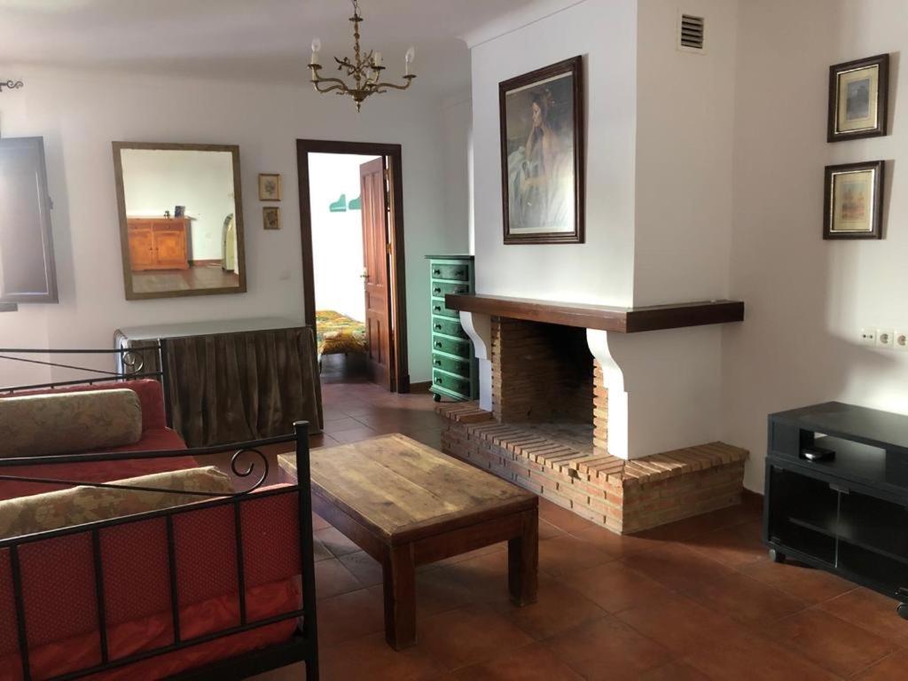 Casa De Tita Dolores Cortes de la Frontera Exteriör bild